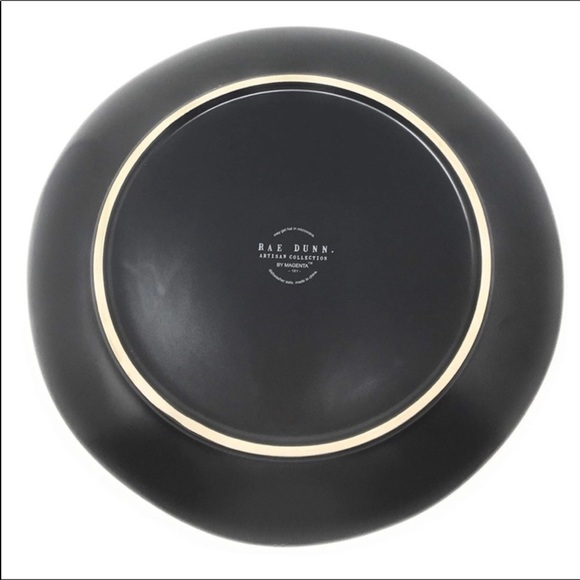 2-Rae Dunn Black EAT Dinner Plates - Picture 3 of 3
